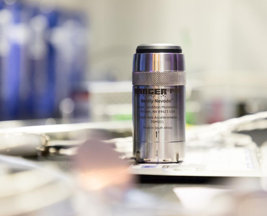 Bently Nevada Ranger Pro single-axis accelerometer used for vibration condition monitoring